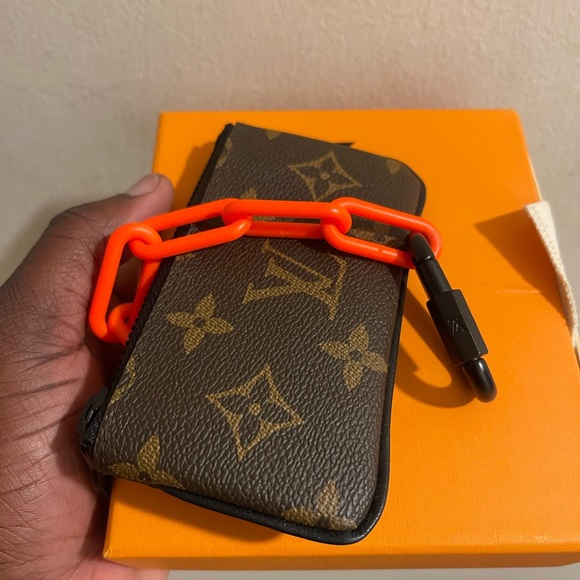 Louis Vuitton Louis Key Pouch - unisex - Picture 2 of 4